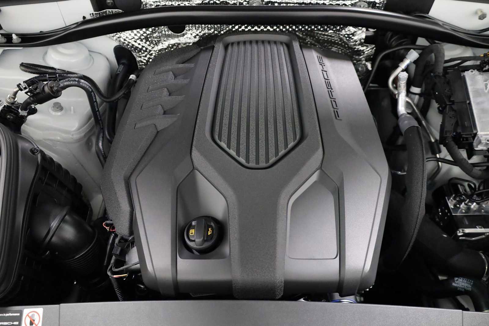 New 2026 Porsche Macan image 42