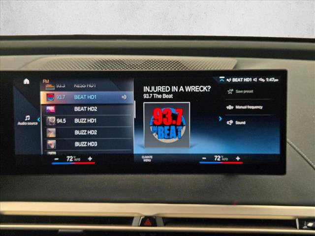 Used 2023 BMW iX xDrive50 w/ Sport Package image 11