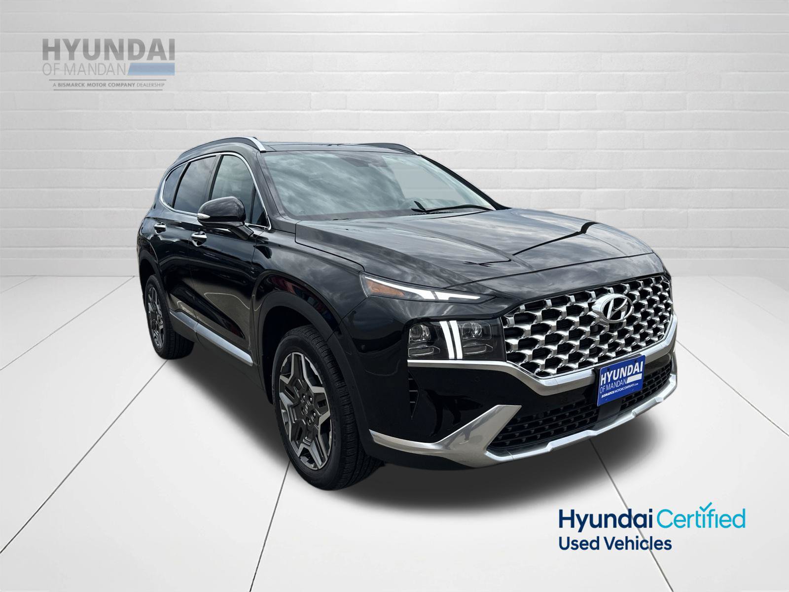 Used 2023 Hyundai Santa Fe Limited AWD/4WD image 2