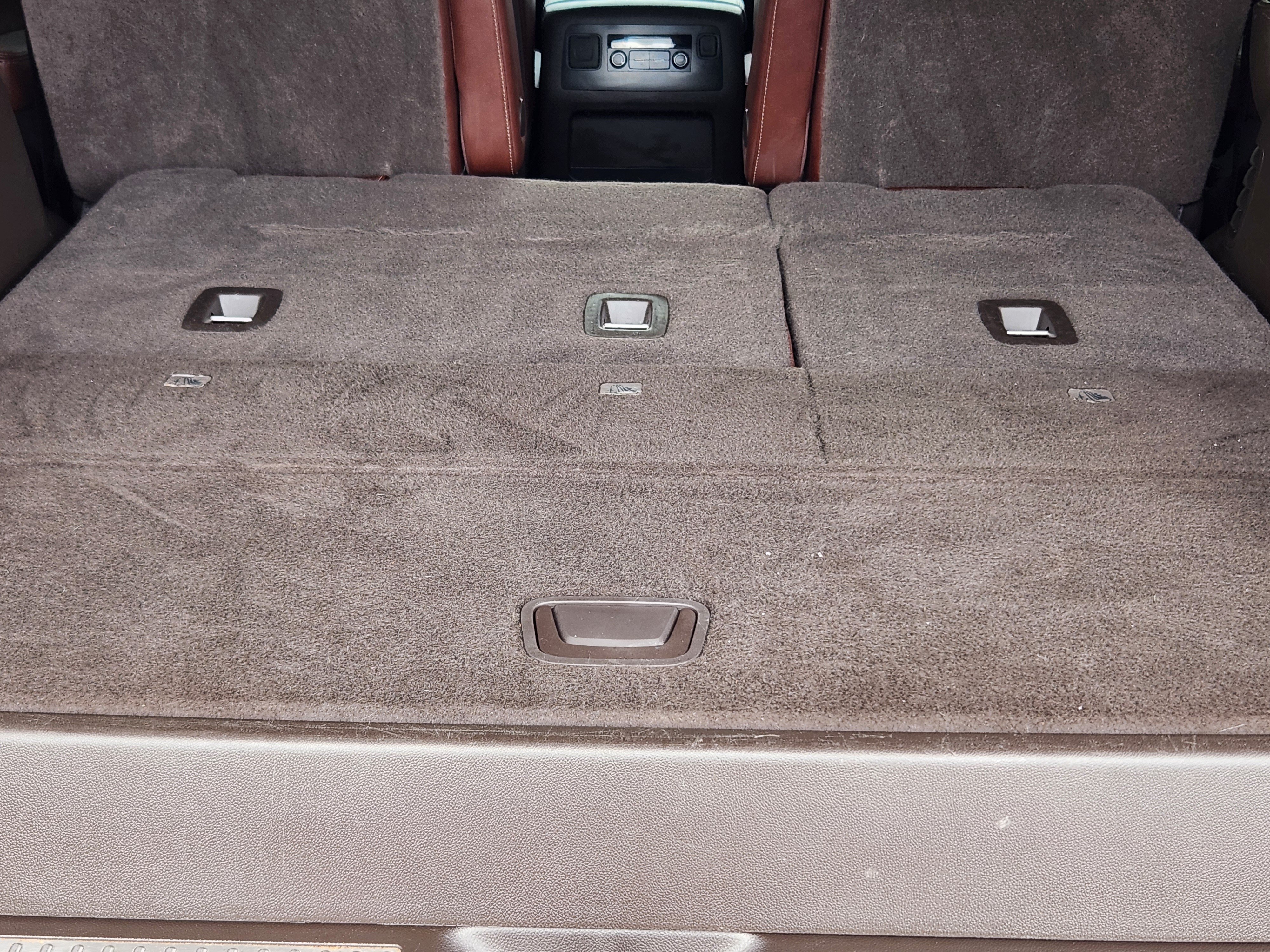 Used 2020 Chevrolet Tahoe Premier w/ Max Trailering Package AWD/4WD image 23