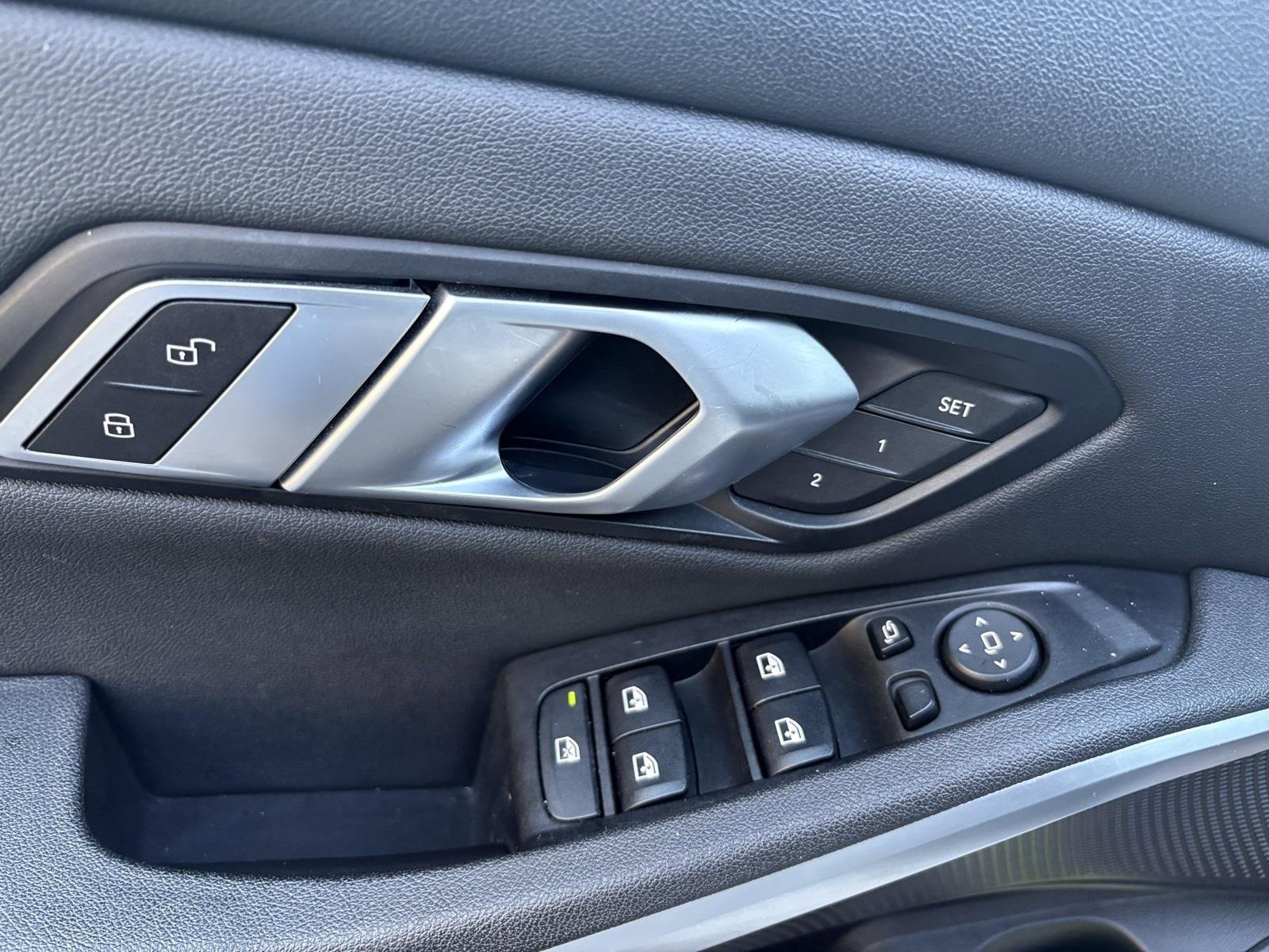 Used 2020 BMW 330i Sedan w/ Convenience Package image 16