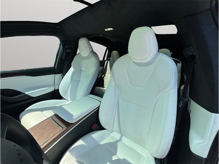 Used 2023 Tesla Model X AWD/4WD image 16