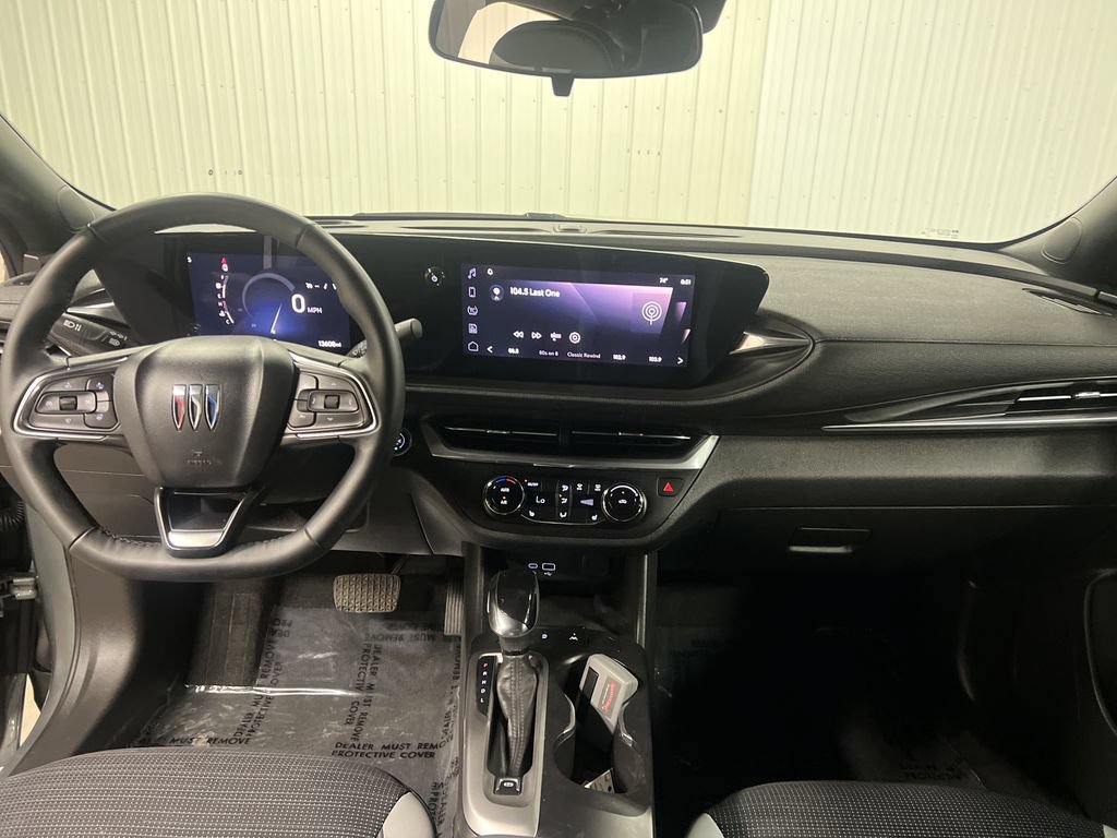Certified 2024 Buick Envista Preferred w/ Convenience I Package FWD image 17