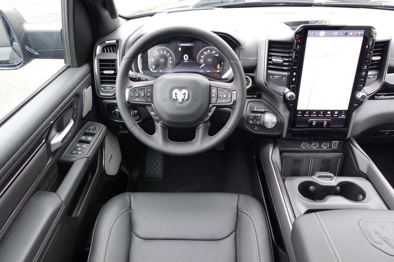 Used 2025 RAM 1500 Sport w/ Sport Level 1 Equipment Group AWD/4WD image 46