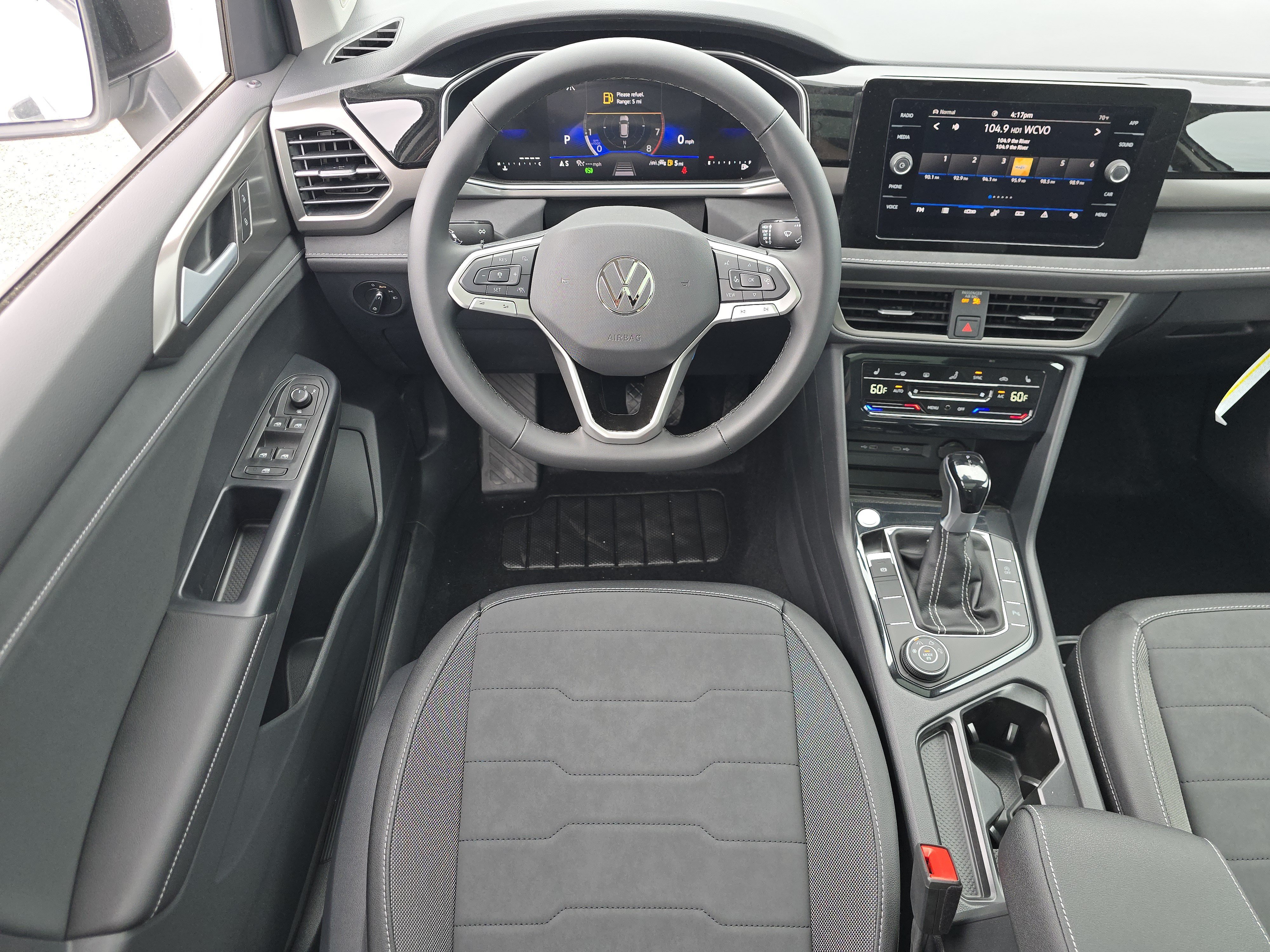 New 2026 Volkswagen Taos SE AWD/4WD image 20