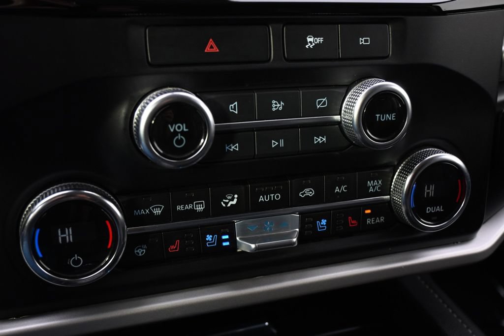 Used 2023 Ford Expedition Max XLT AWD/4WD image 32