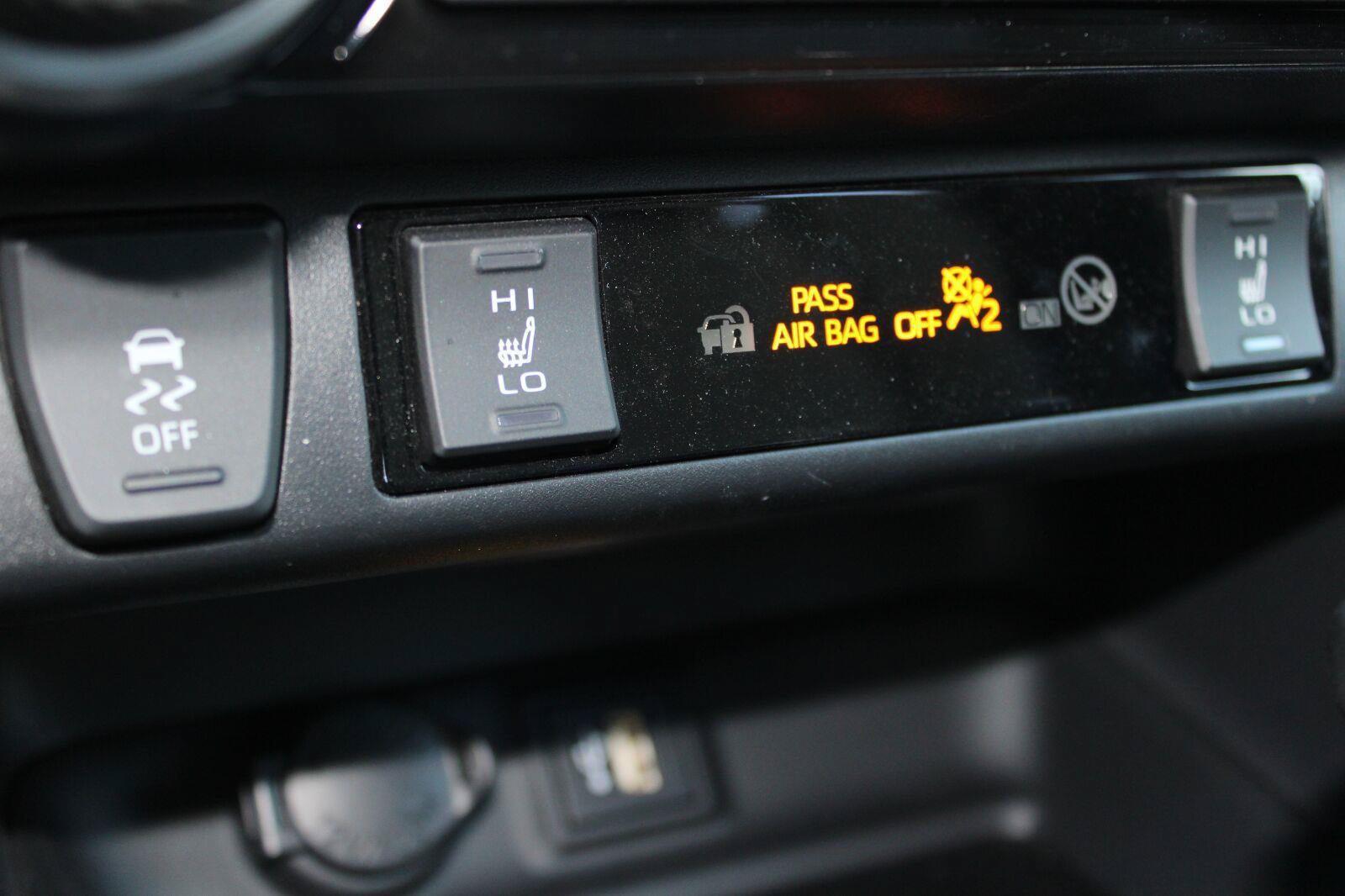 Used 2024 Toyota RAV4 XSE w/ Advanced Technology Package AWD/4WD image 27