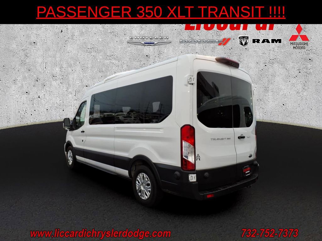 Used 2024 Ford Transit 350 XLT RWD image 4