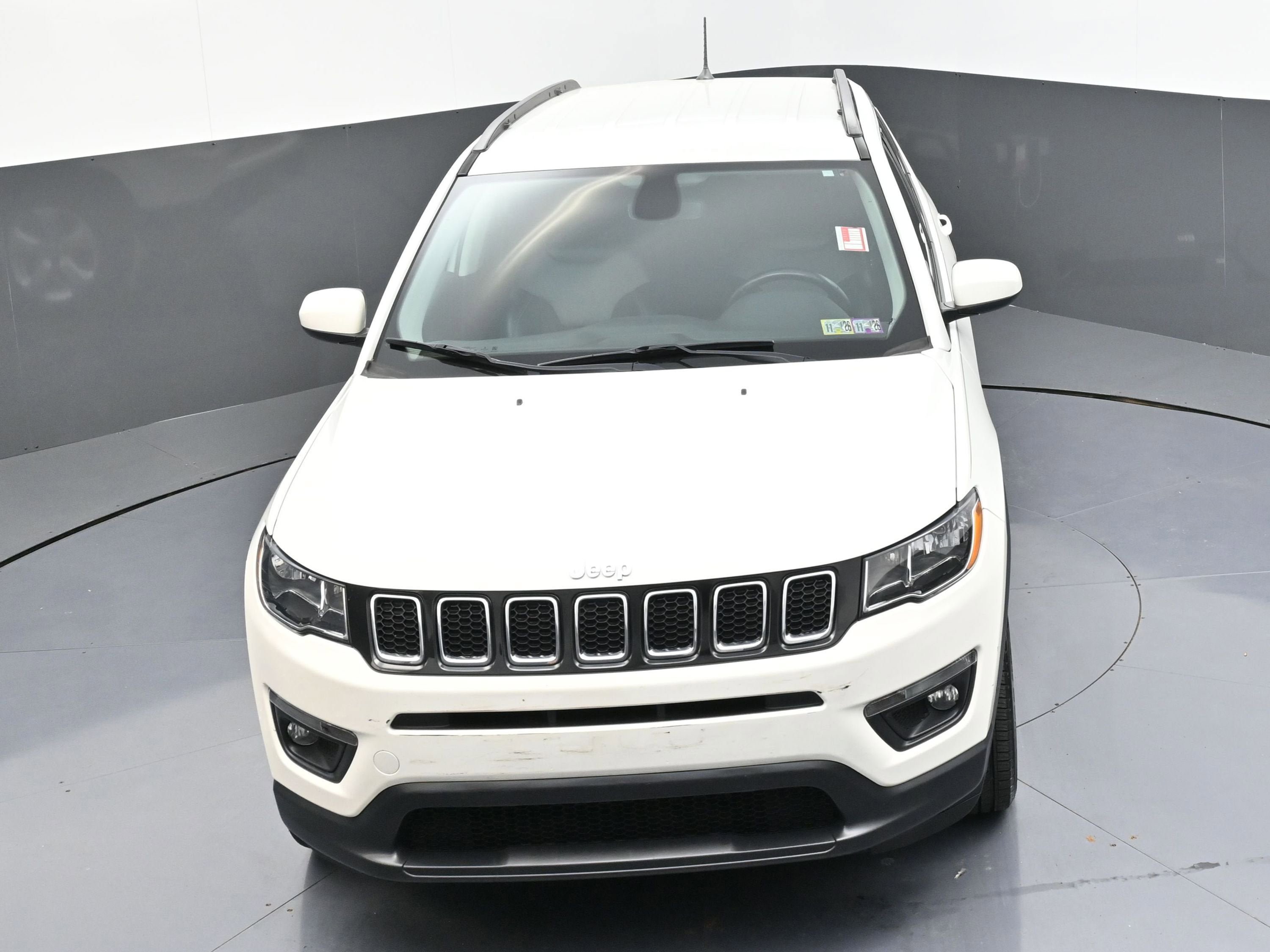 Used 2020 Jeep Compass Latitude w/ Cold Weather Group AWD/4WD image 45