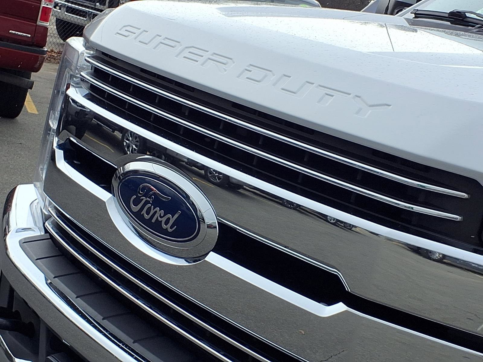 Used 2017 Ford F250 Lariat w/ Lariat Ultimate Package image 34