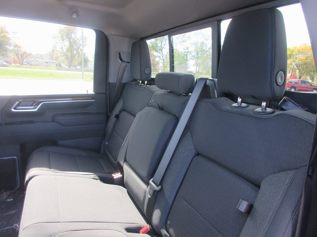 New 2026 GMC Sierra 3500 SLE w/ SLE Value Package image 15