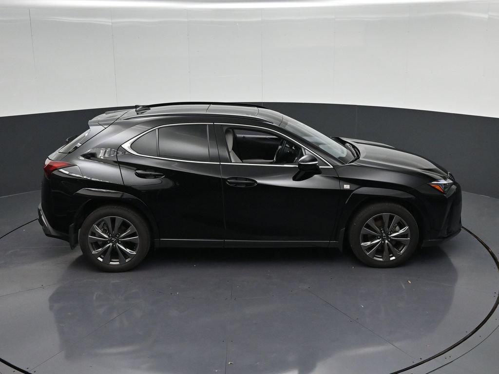 Used 2025 Lexus UX 300h FWD image 19