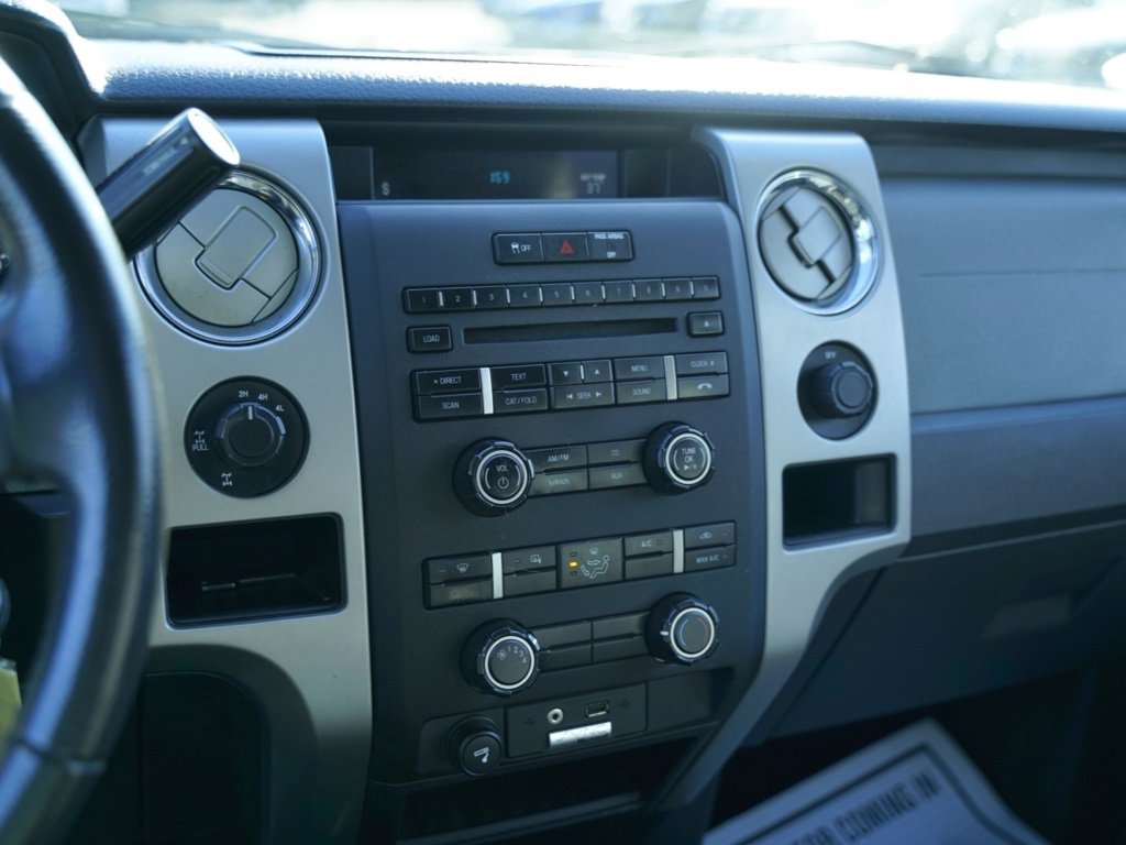 Used 2012 Ford F150 XLT w/ XLT Chrome Pkg image 13