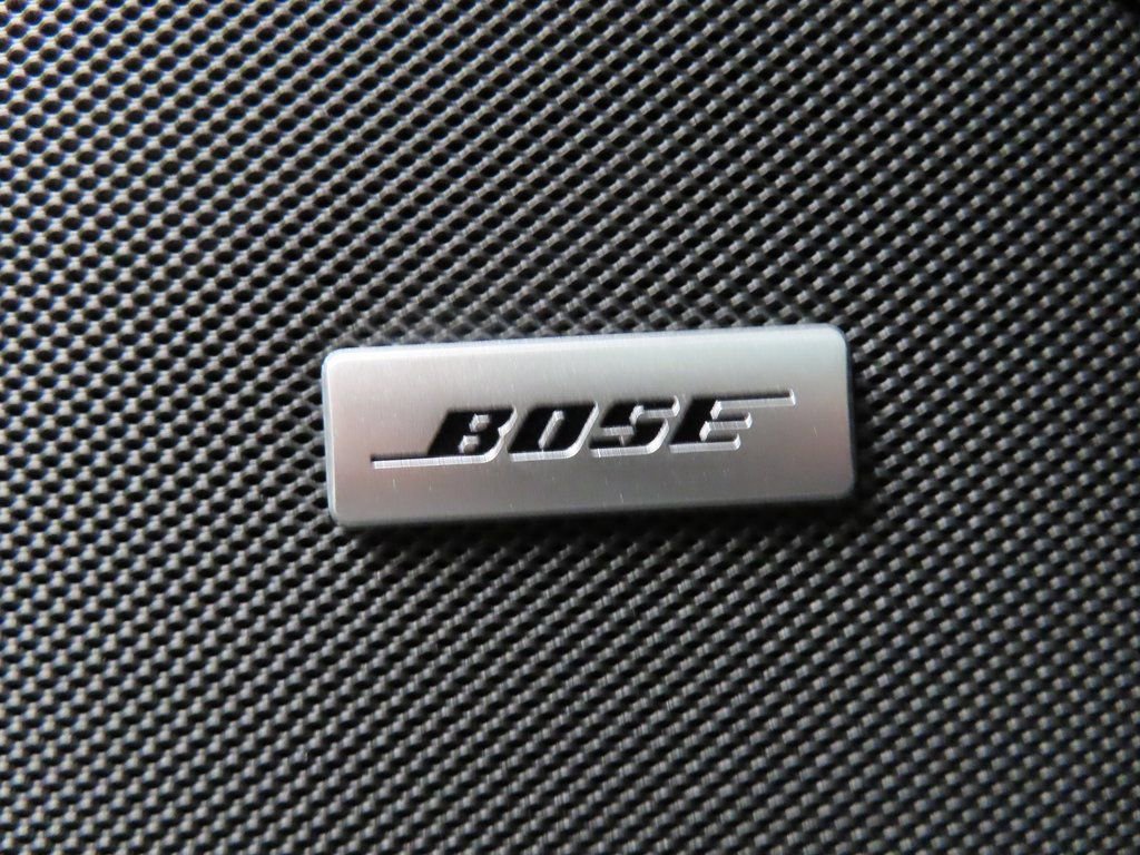 Used 2025 Chevrolet Suburban High Country AWD/4WD image 57