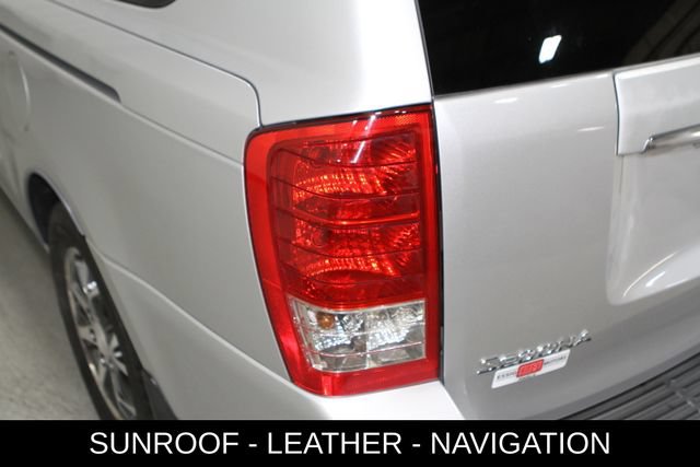 Used 2014 Kia Sedona EX w/ Navigation Package FWD image 32