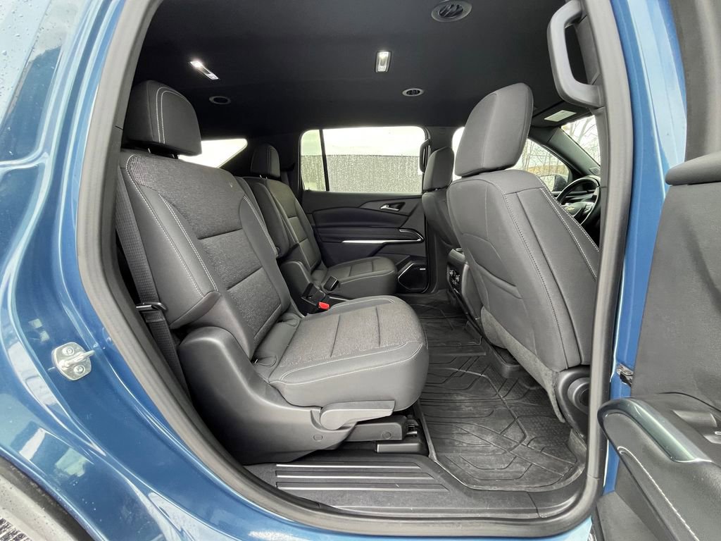 Used 2024 Chevrolet Traverse LT w/ Enhanced Driving Package image 20