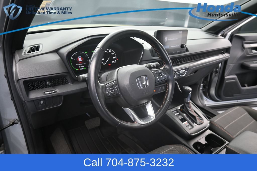 Used 2025 Honda CR-V Sport image 21