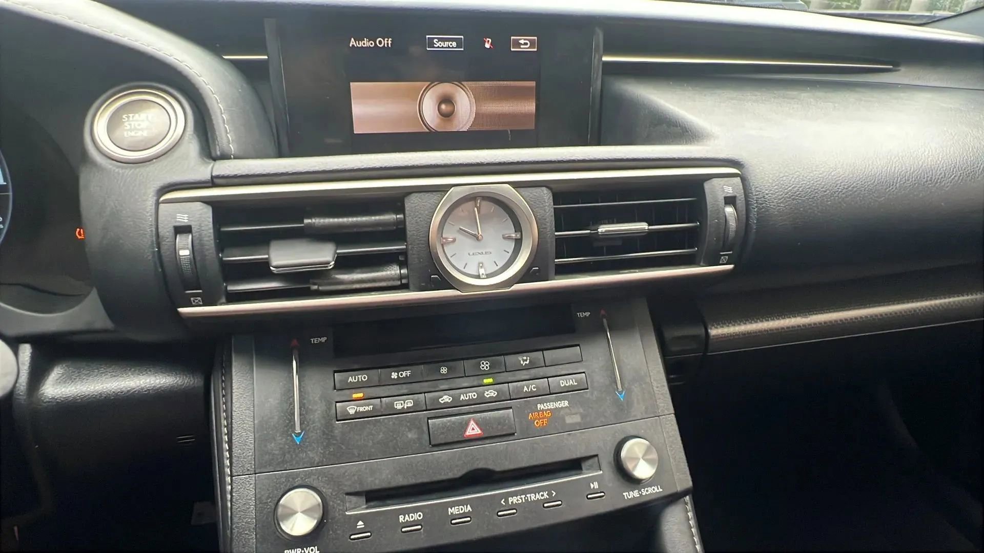 Used 2015 Lexus RC 350 AWD w/ Navigation System Package image 16