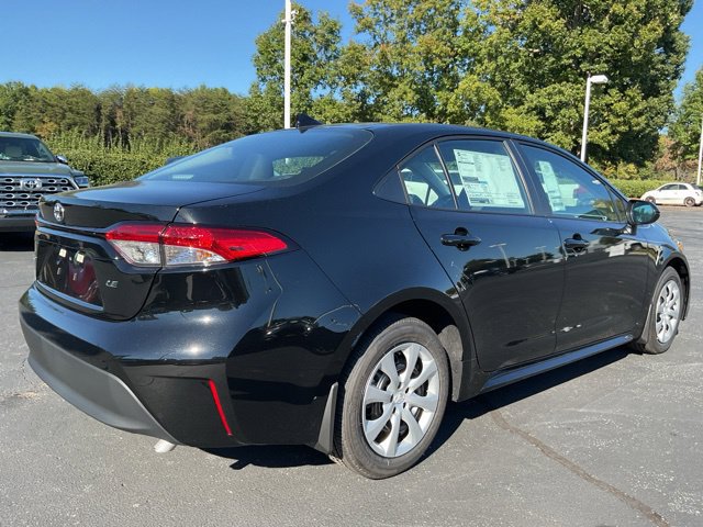 New 2027 Toyota Corolla LE FWD image 6