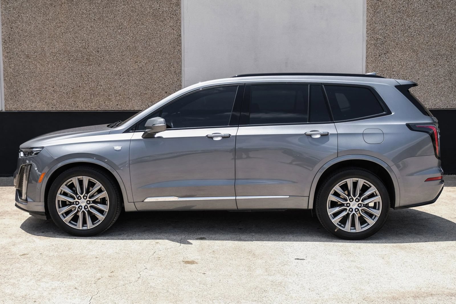 Used 2020 Cadillac XT6 Sport AWD/4WD image 11
