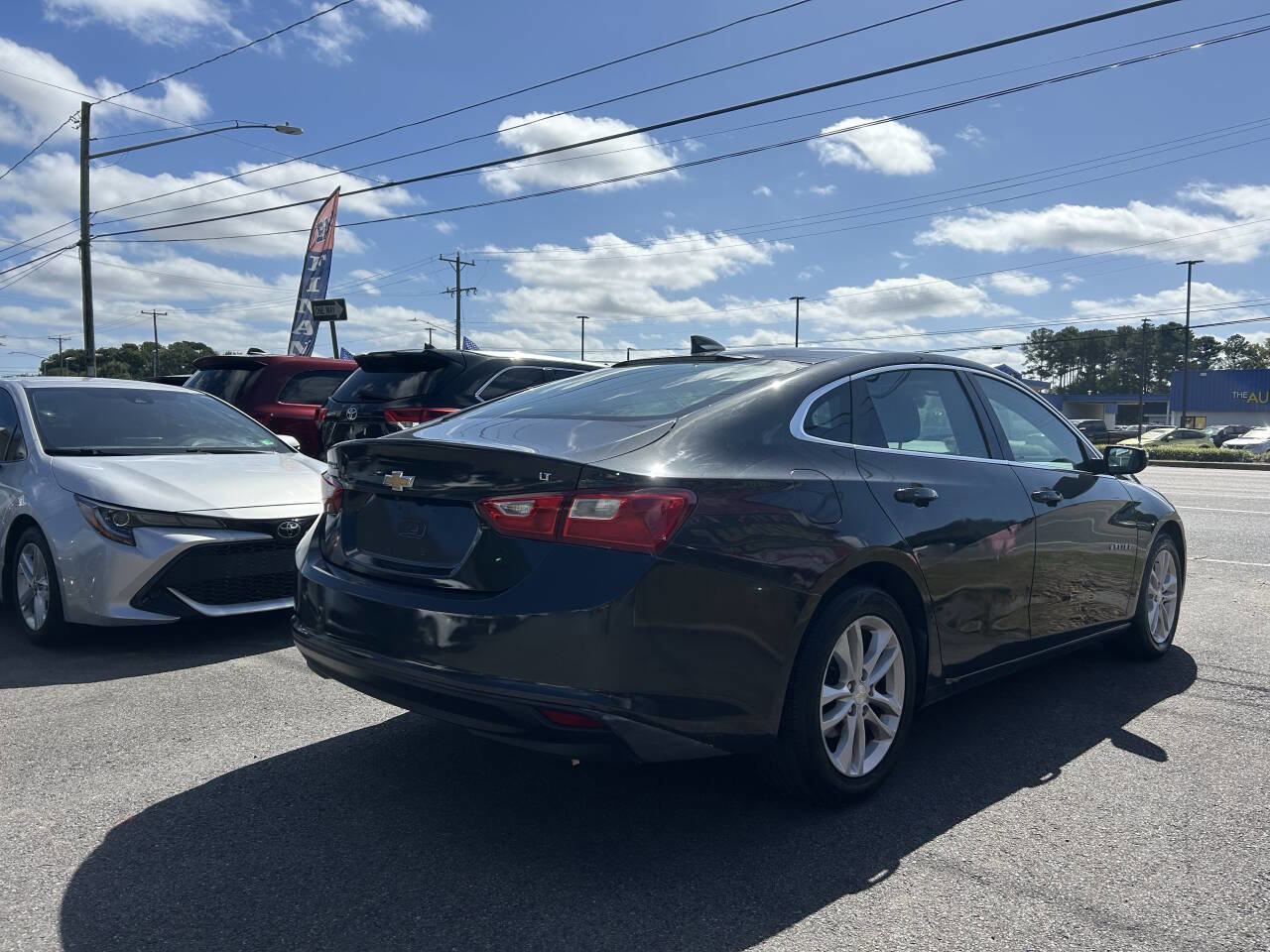 Used 2016 Chevrolet Malibu LT image 5
