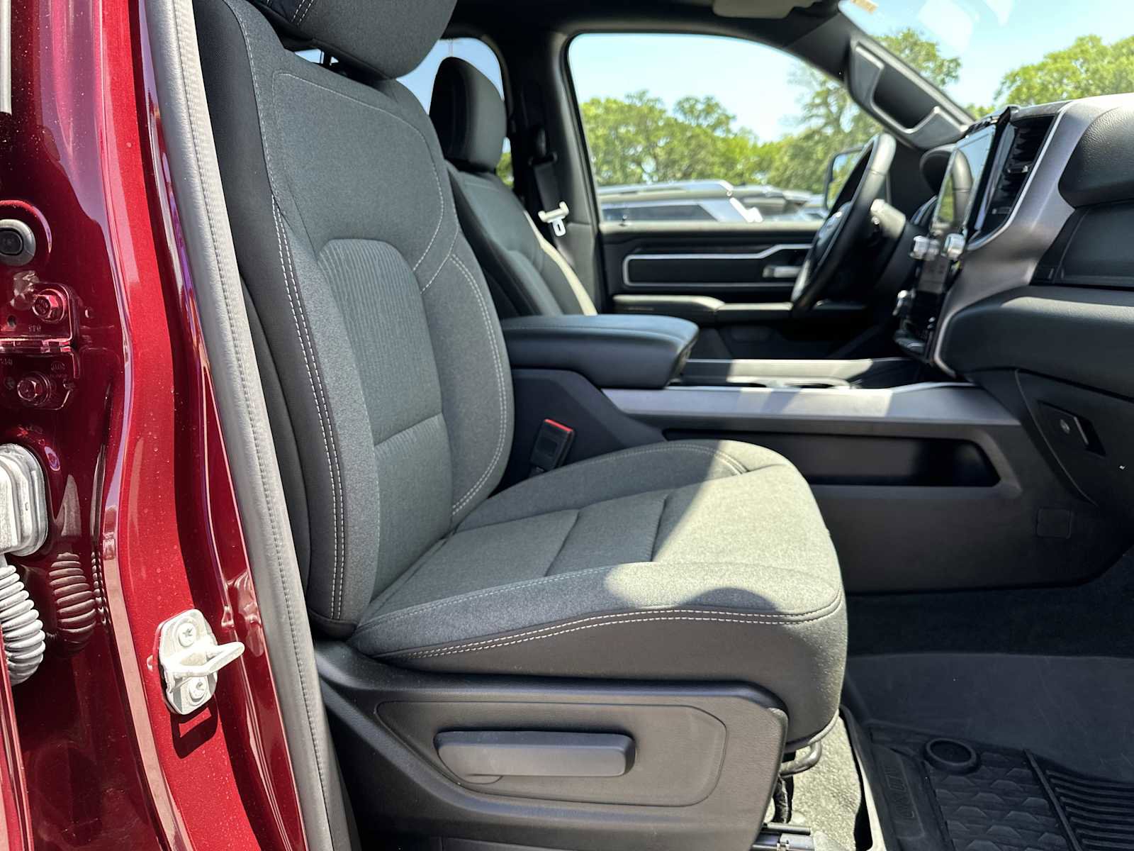 Used 2023 RAM 1500 Big Horn image 26