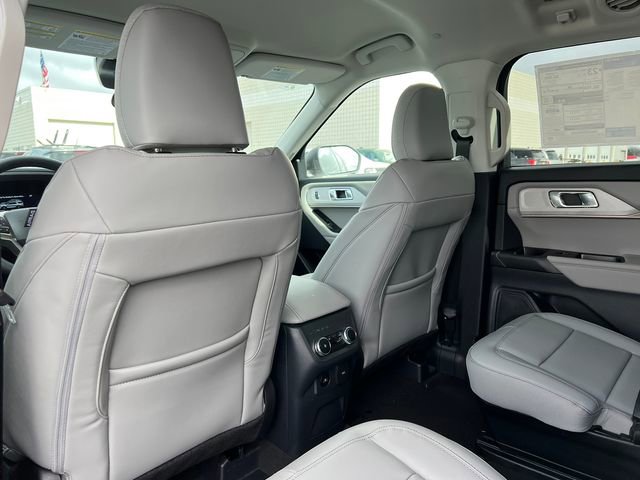 New 2026 Ford Explorer Active w/ Active Comfort Package image 36