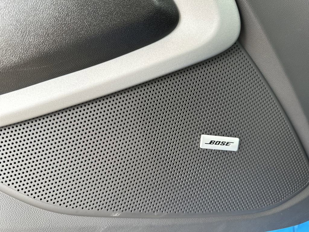 Used 2023 Chevrolet Camaro LT w/ RS Package image 13