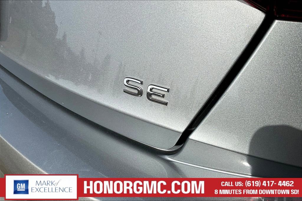 Used 2024 Volkswagen Jetta SE image 23