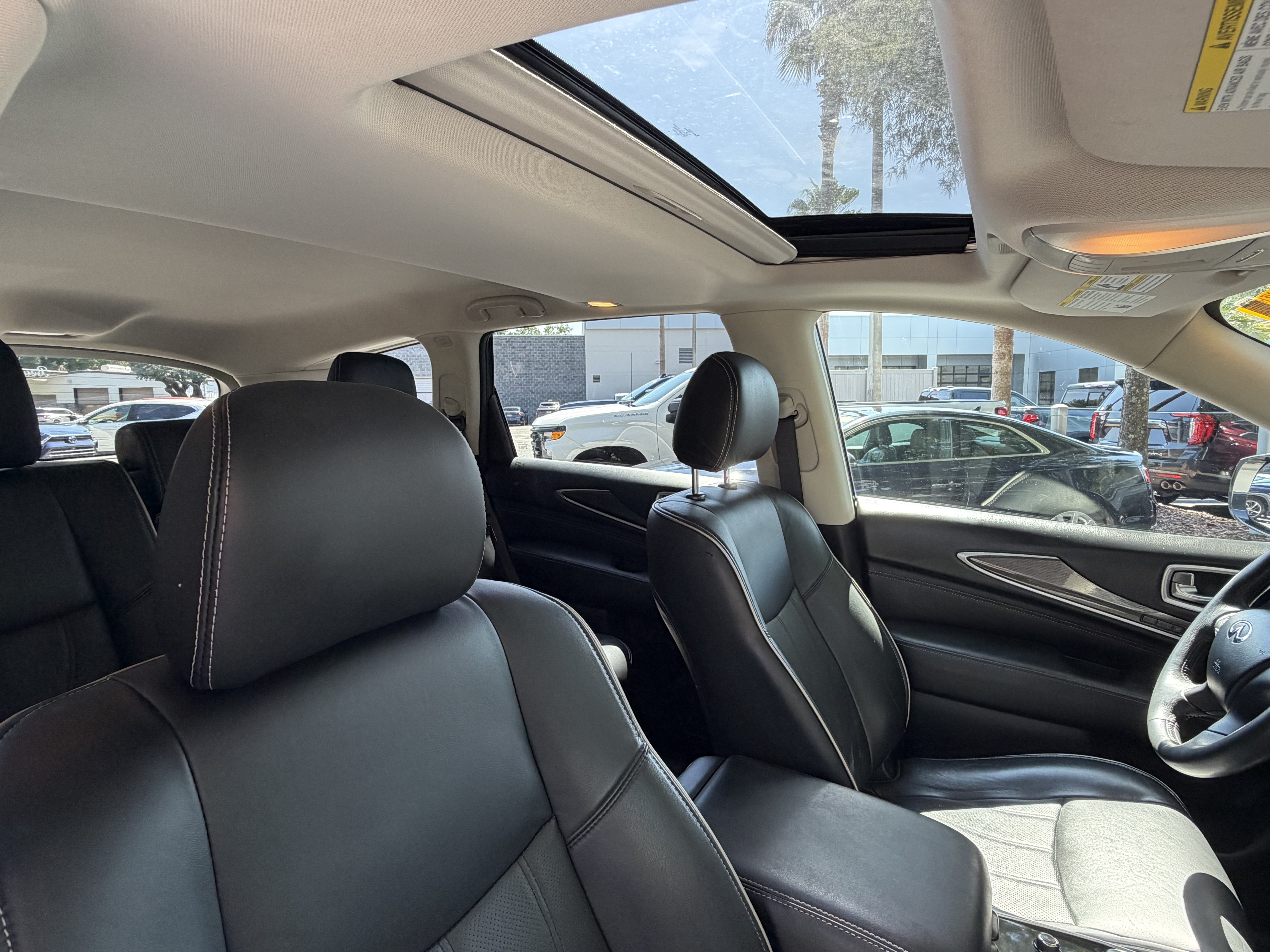 Used 2020 INFINITI QX60 Luxe w/ Essential Package AWD/4WD image 45