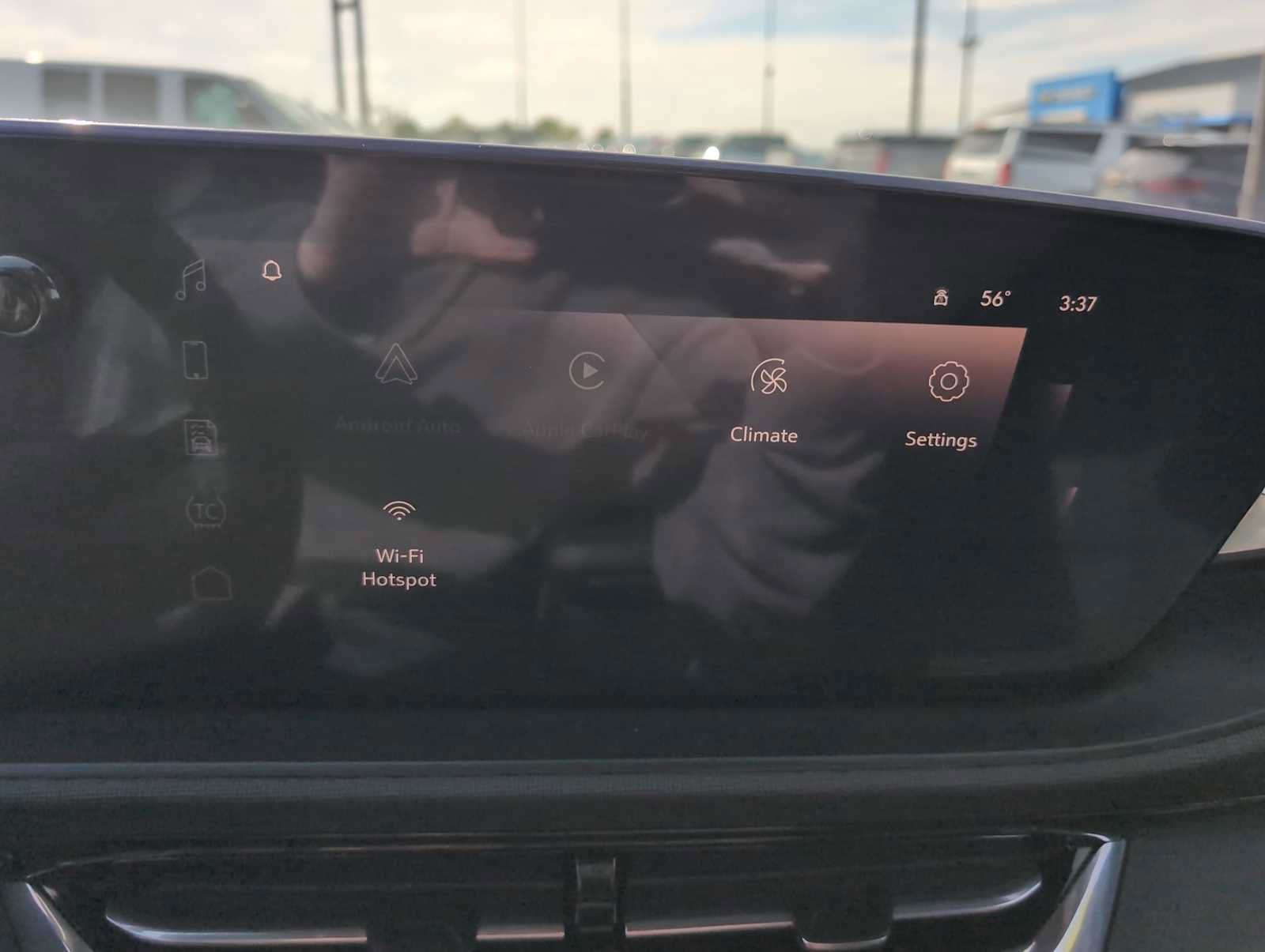 Used 2024 Buick Envista Sport Touring w/ Convenience I Package FWD image 13