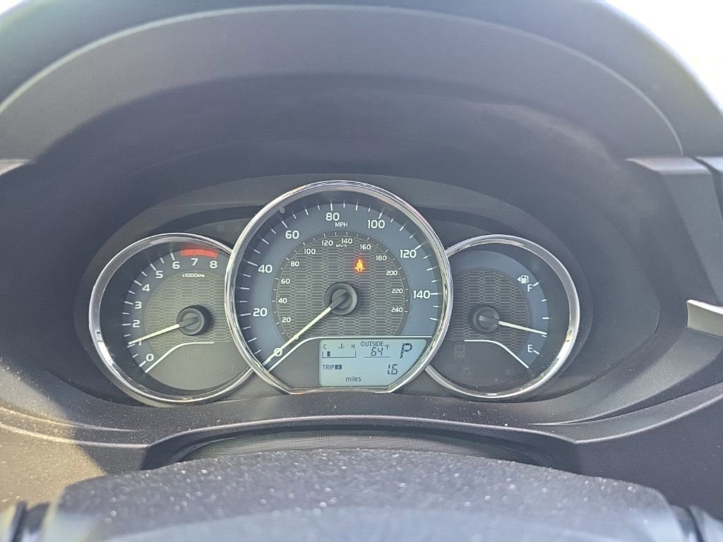 Used 2014 Toyota Corolla LE image 21