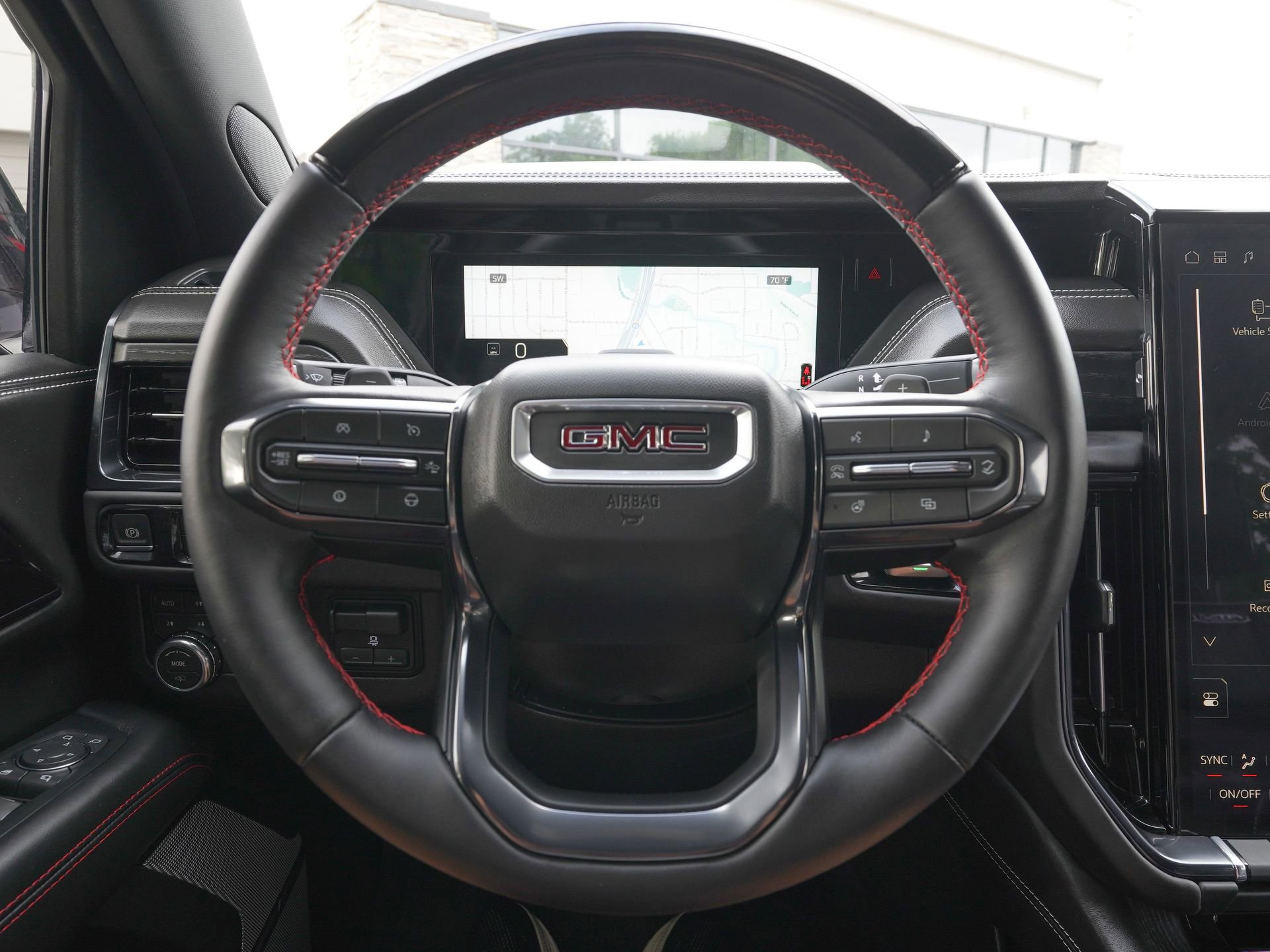 Used 2026 GMC Yukon AT4 Ultimate AWD/4WD image 20