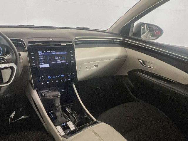 Used 2022 Hyundai Tucson SEL w/ Convenience Package FWD image 19