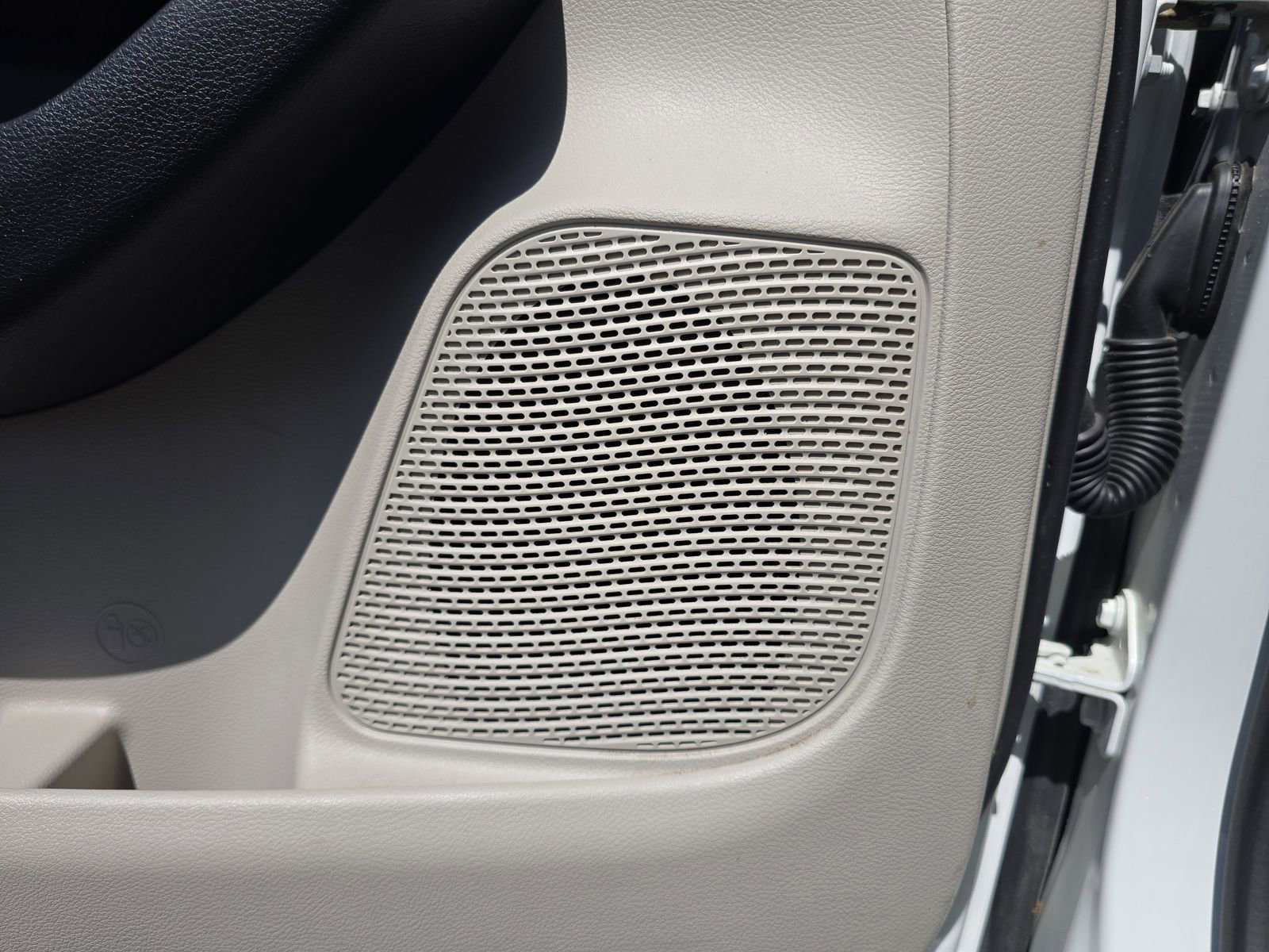 Used 2020 Chrysler Pacifica Touring image 15