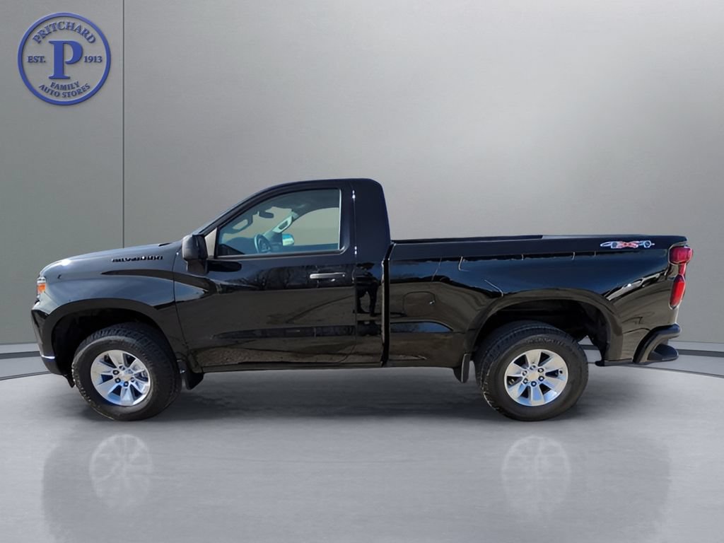 Used 2022 Chevrolet Silverado 1500 W/T w/ WT Value Package AWD/4WD image 4
