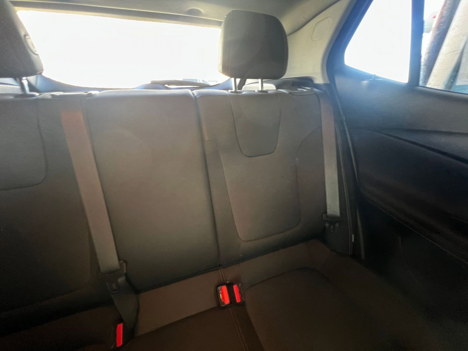 Used 2025 Buick Encore GX Preferred image 37