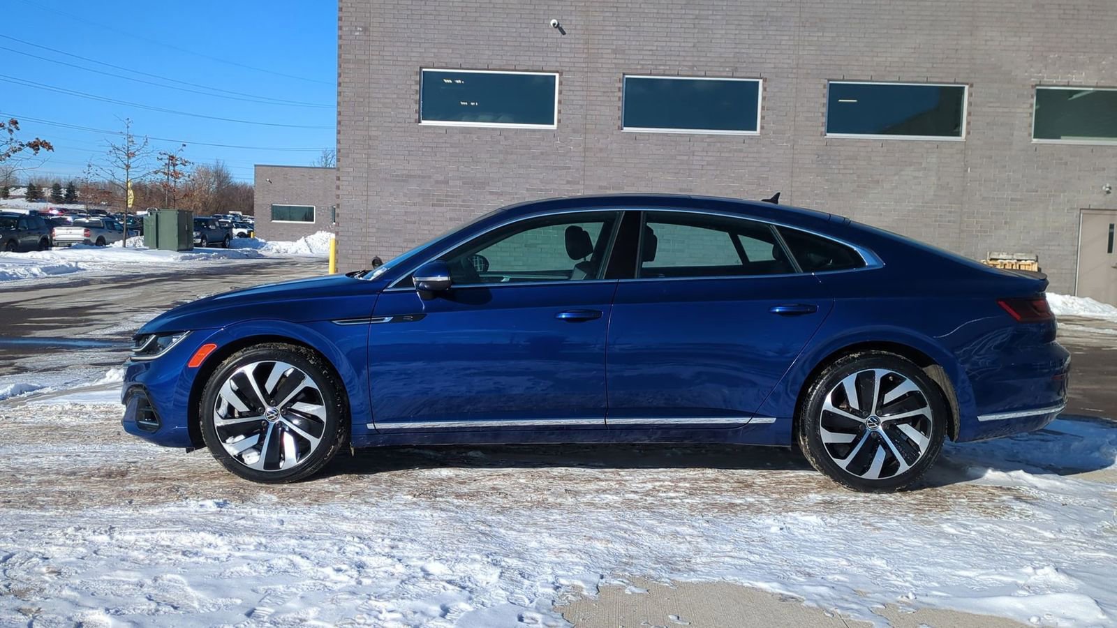 Used 2021 Volkswagen Arteon SEL image 3