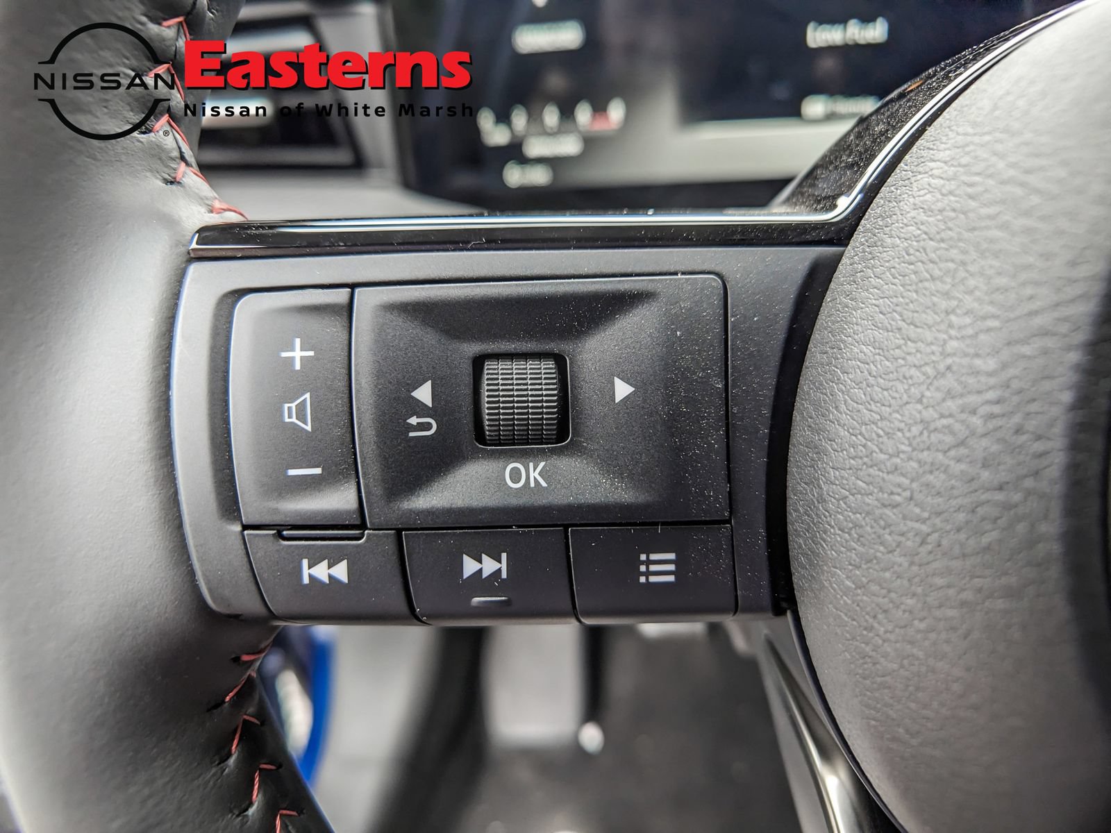 New 2026 Nissan Kicks SR w/ Cold Weather Package AWD/4WD image 17