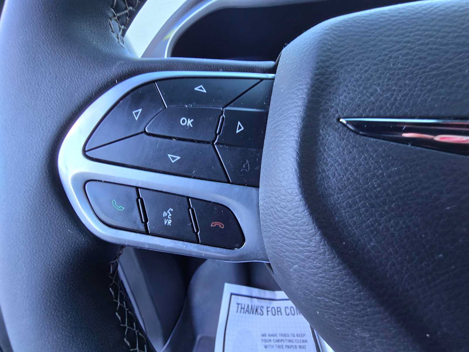 Used 2026 Chrysler Pacifica Select FWD image 19