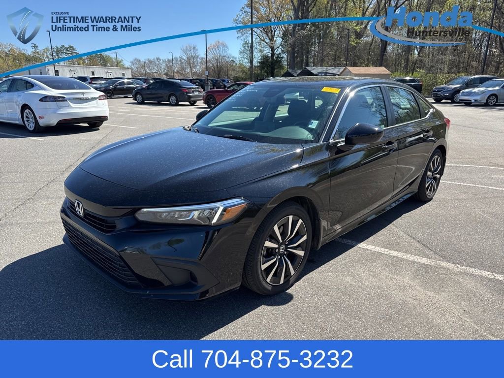 Used 2023 Honda Civic EX image 3