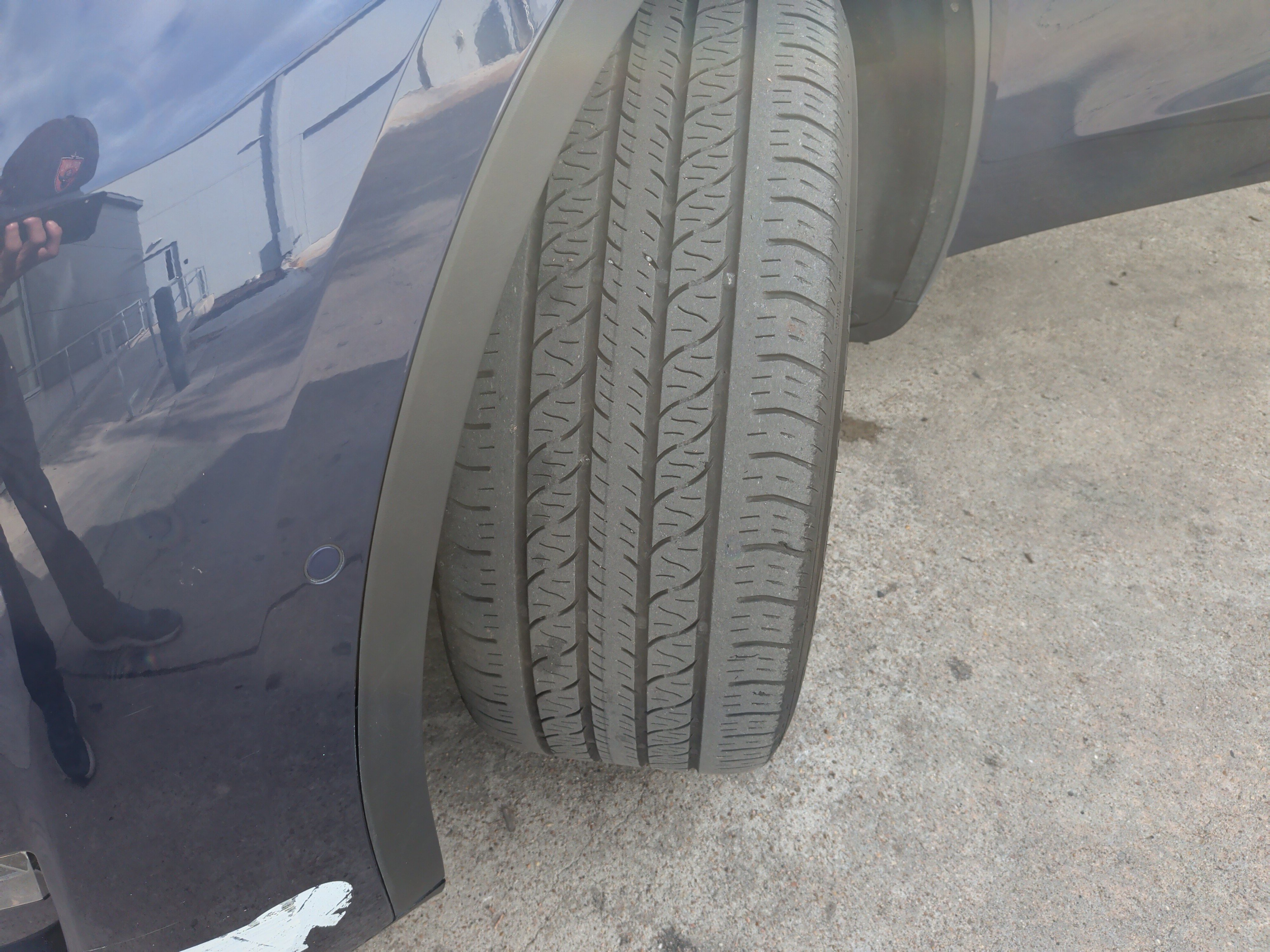 Used 2022 Tesla Model Y Long Range image 35