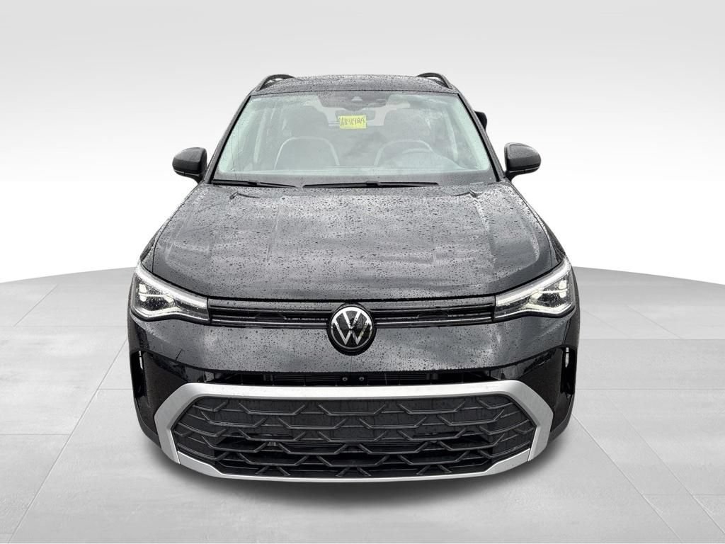 Used 2025 Volkswagen Taos S FWD image 3