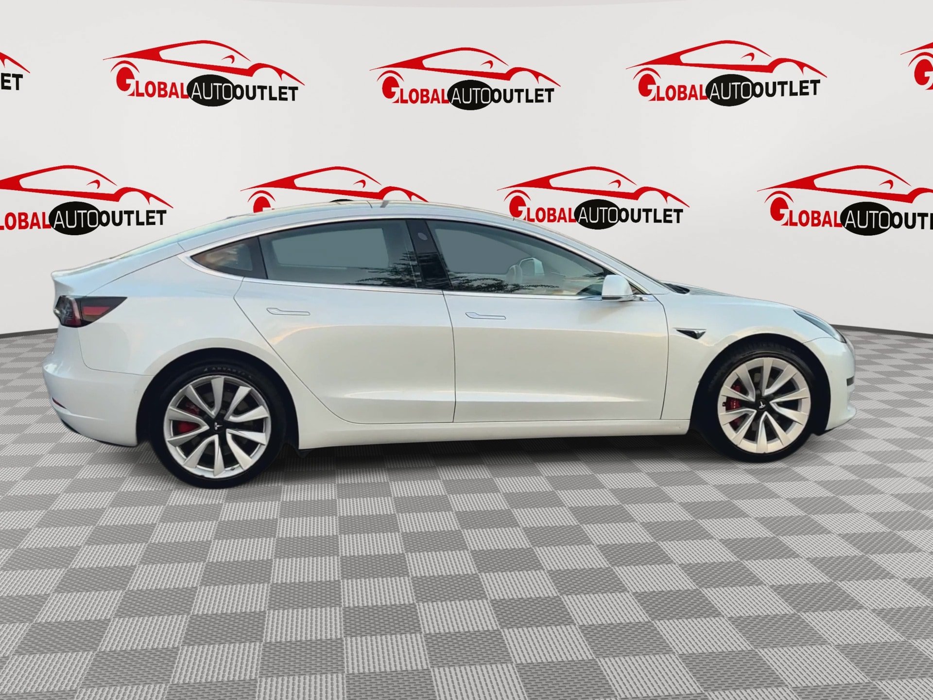 Used 2020 Tesla Model 3 Standard Range Plus RWD image 9