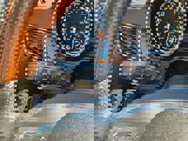 Used 2014 Mercedes-Benz GL 550 4MATIC image 27