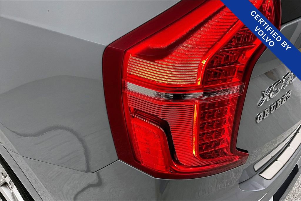 Used 2024 Volvo XC90 B5 Core w/ Protection Package Premier image 41