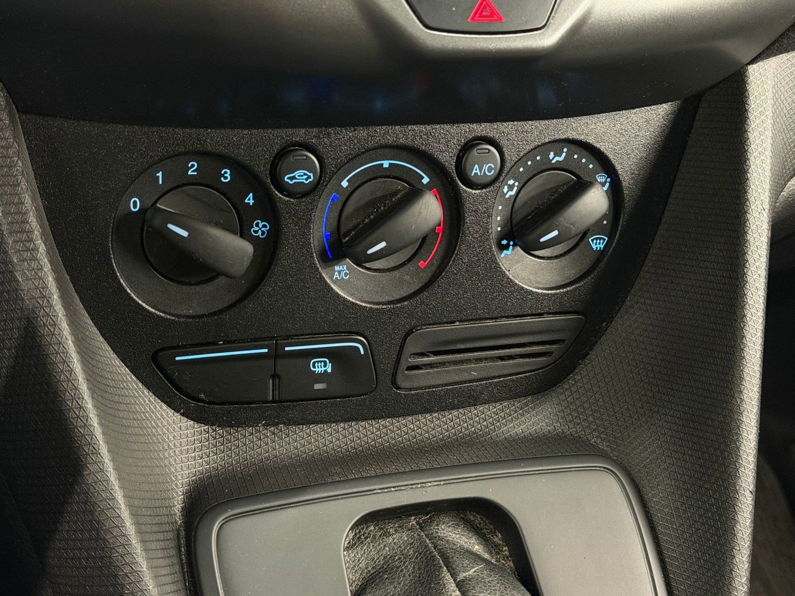Used 2018 Ford Transit Connect XL FWD image 23