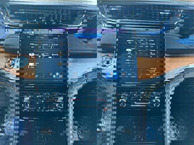 Used 2023 Jeep Grand Cherokee Summit image 17