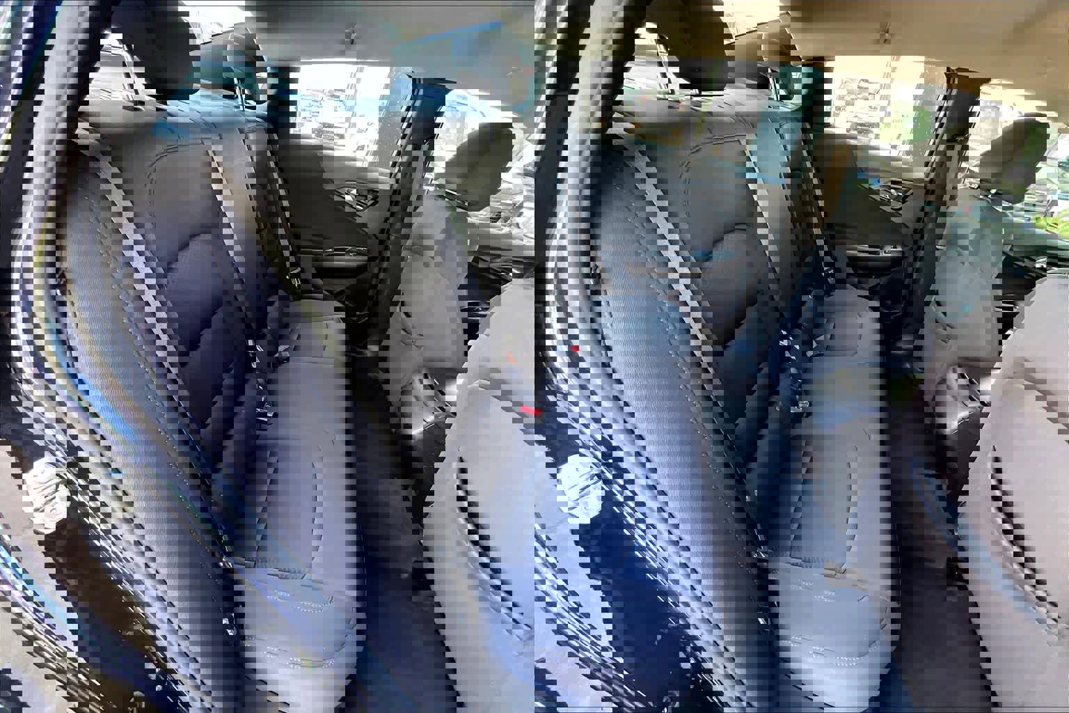 Used 2022 Chevrolet Malibu RS image 20