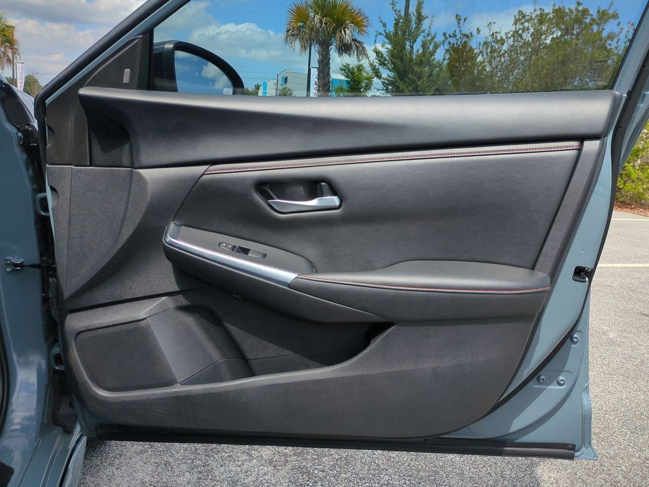 Used 2024 Nissan Sentra SR FWD image 37